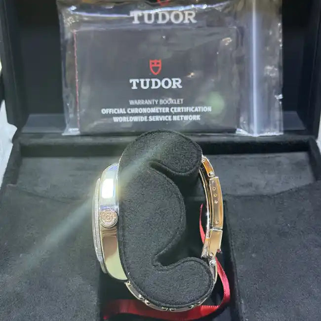 Tudor Black Bay GMT “Pepsi” Red and Blue Bezel 79830rb - Crown