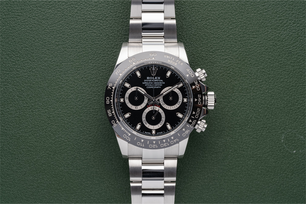 How to use the Rolex Daytona