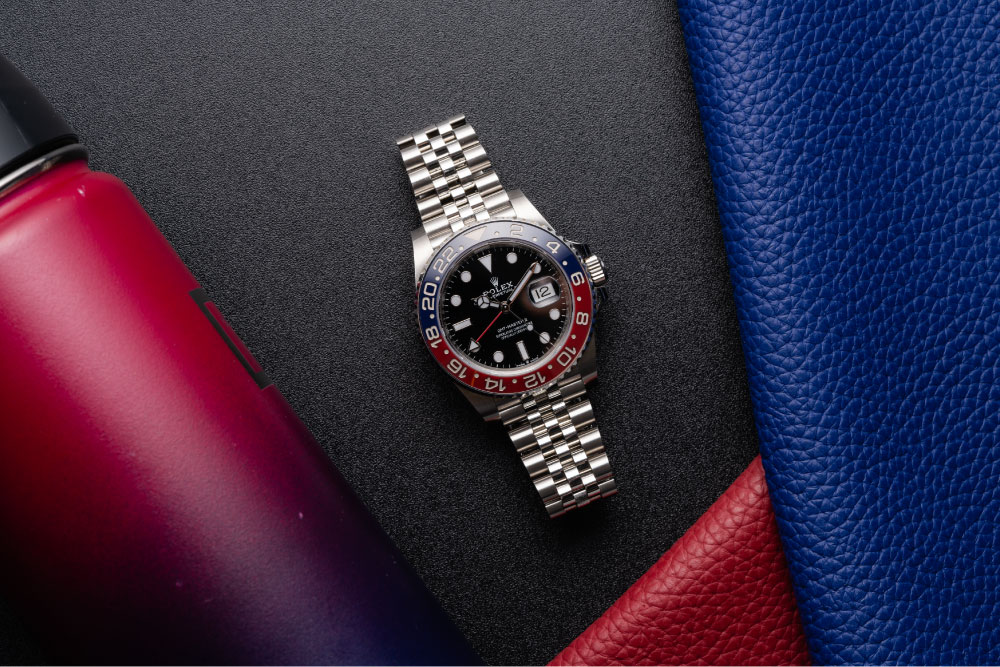 The GMT-Master is a multifunctional watch and valued among collectors.